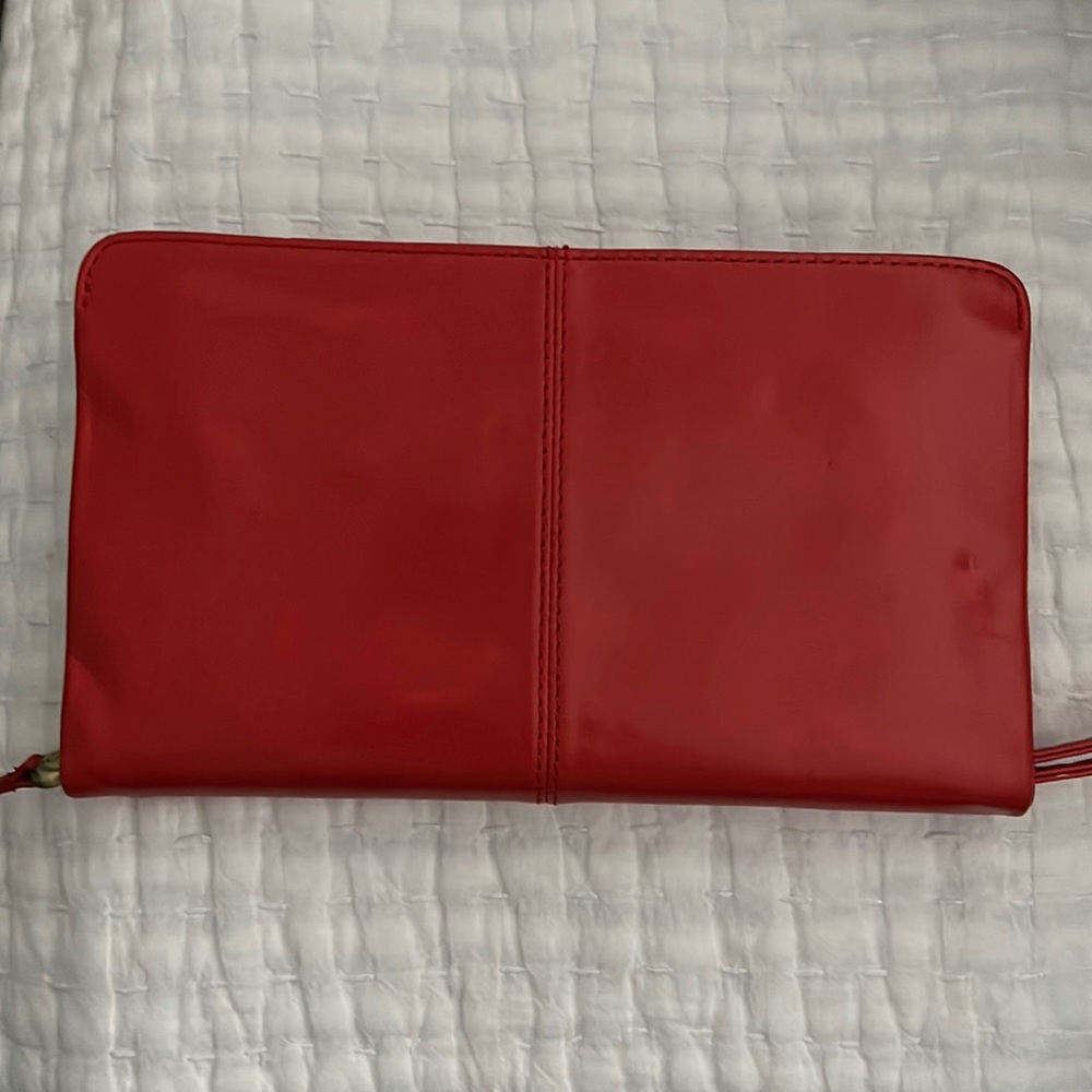 Hobo Evolve Wristlet